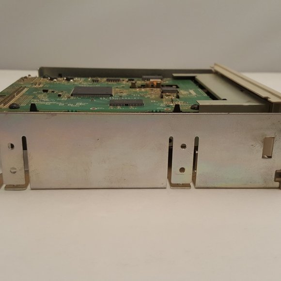 AIWA Bolt Data Streamer Internal IDE Tape Drive TD-AS10 TD-A10 NON-WORKING - Picture 6 of 8